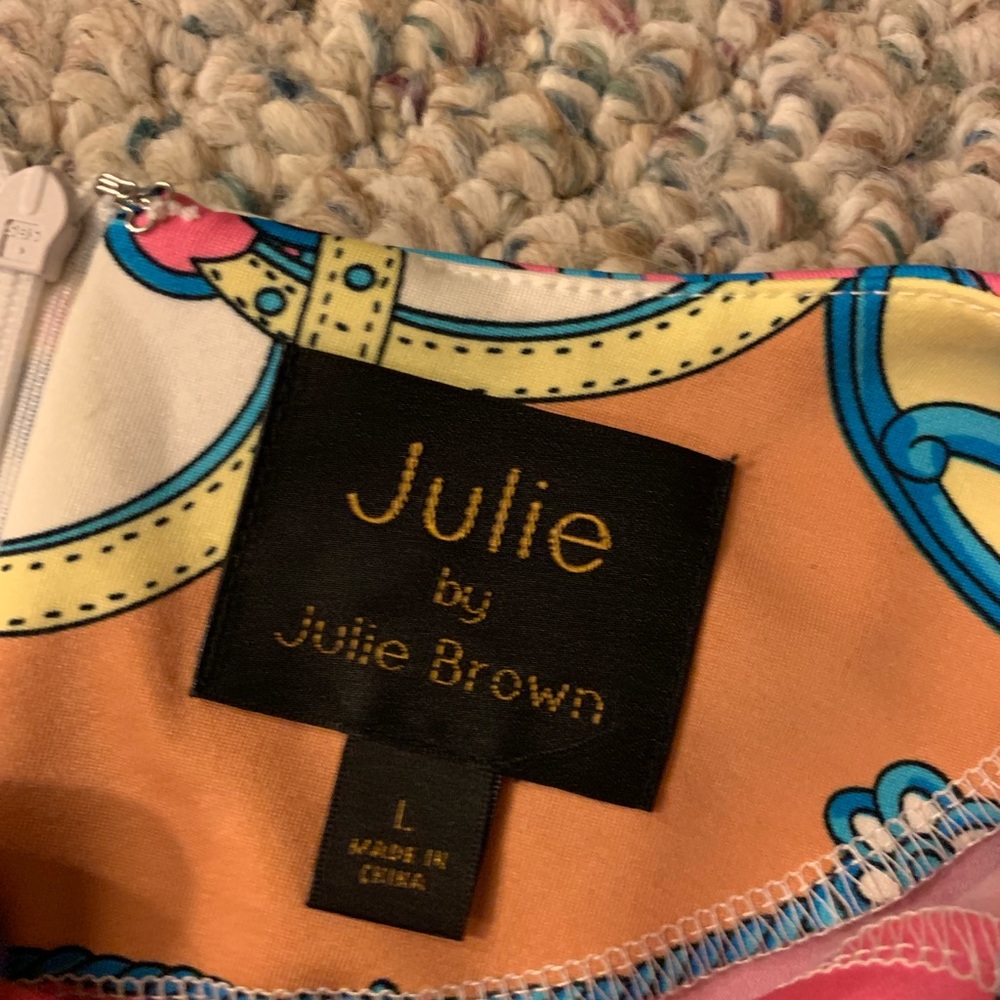 Patterned Dress - Picture 3 of 3